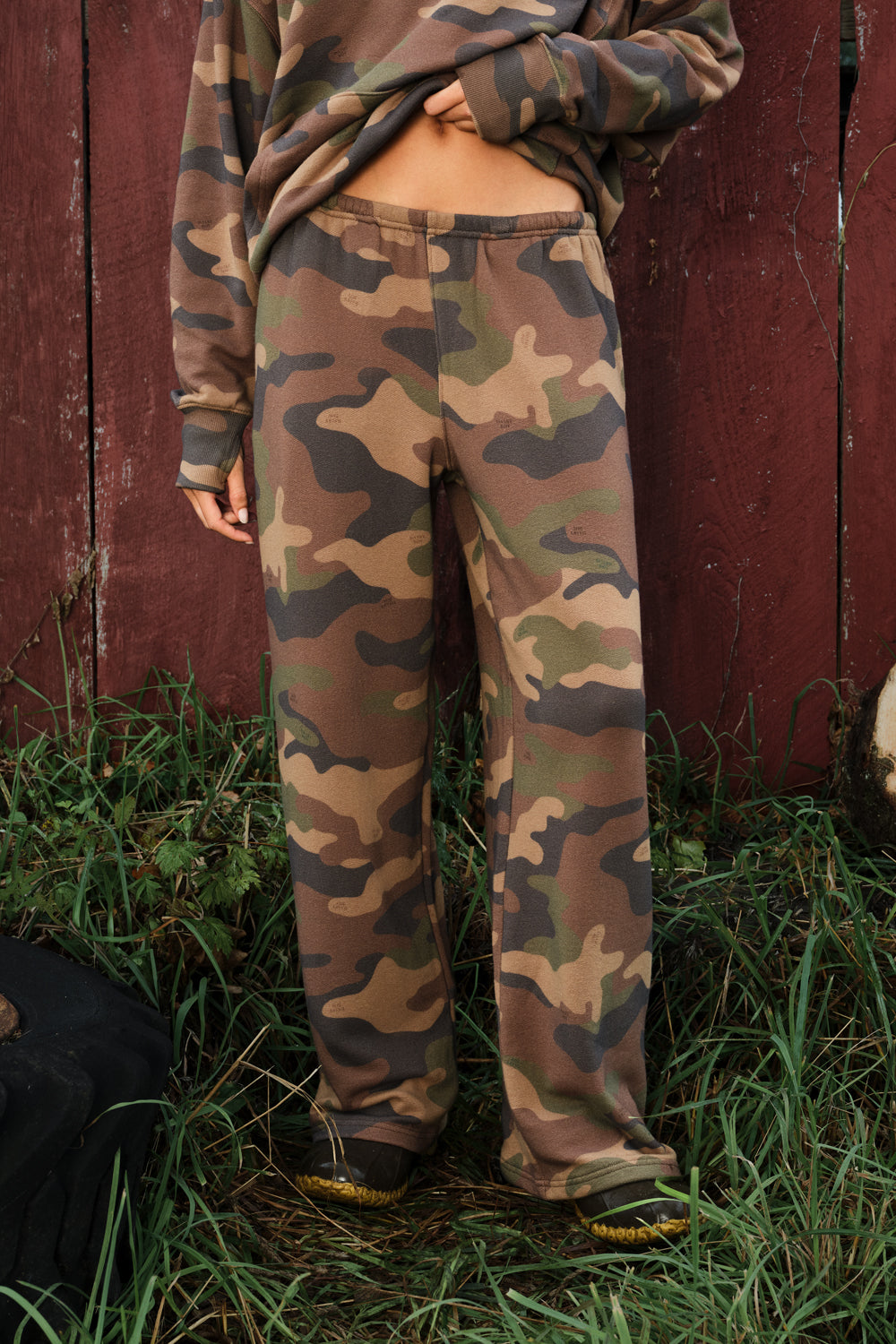 The Yummy Pant - Decoy Camo in Earth