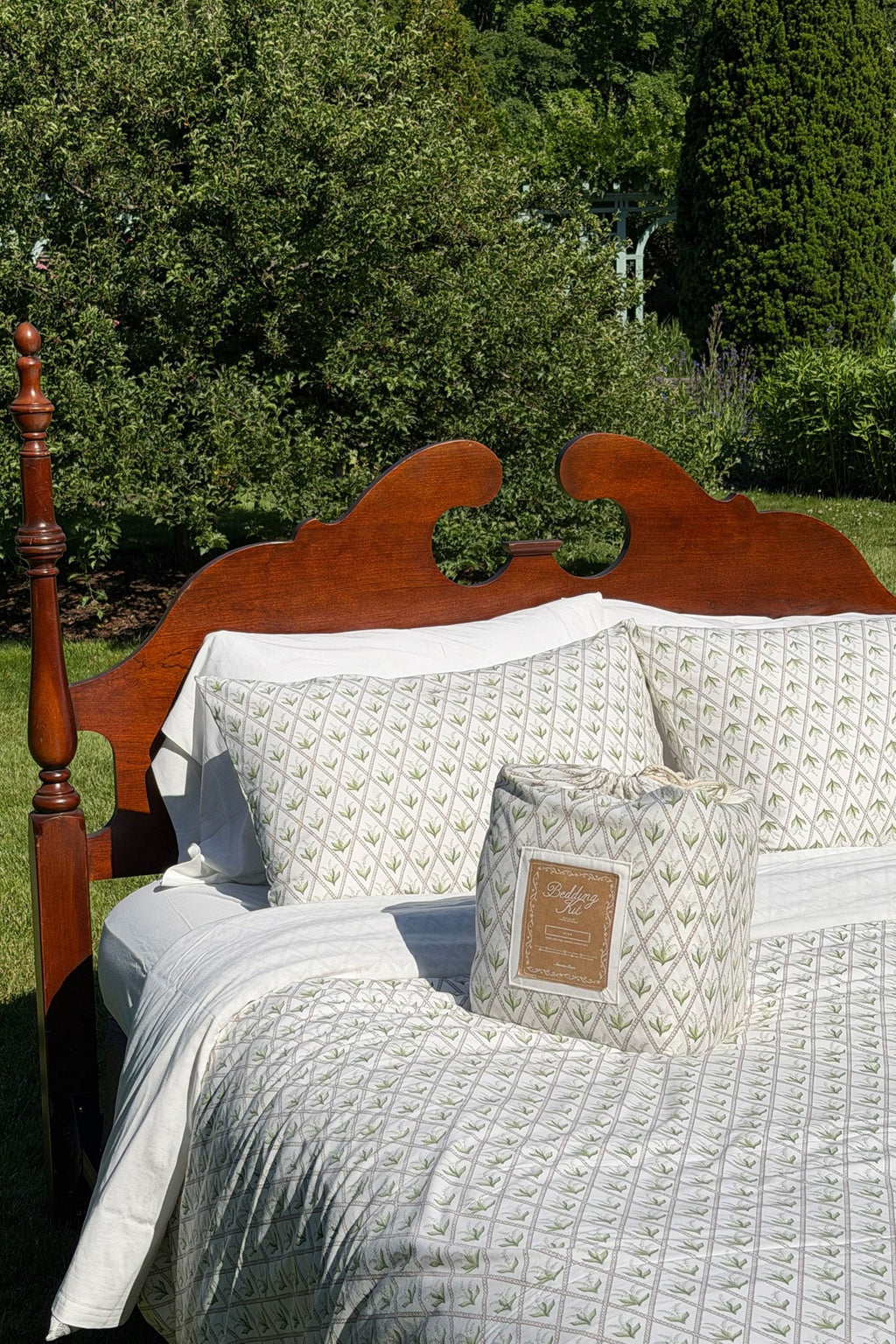 Lily Of The Valley Bedding Kit - Lily Of The Valley