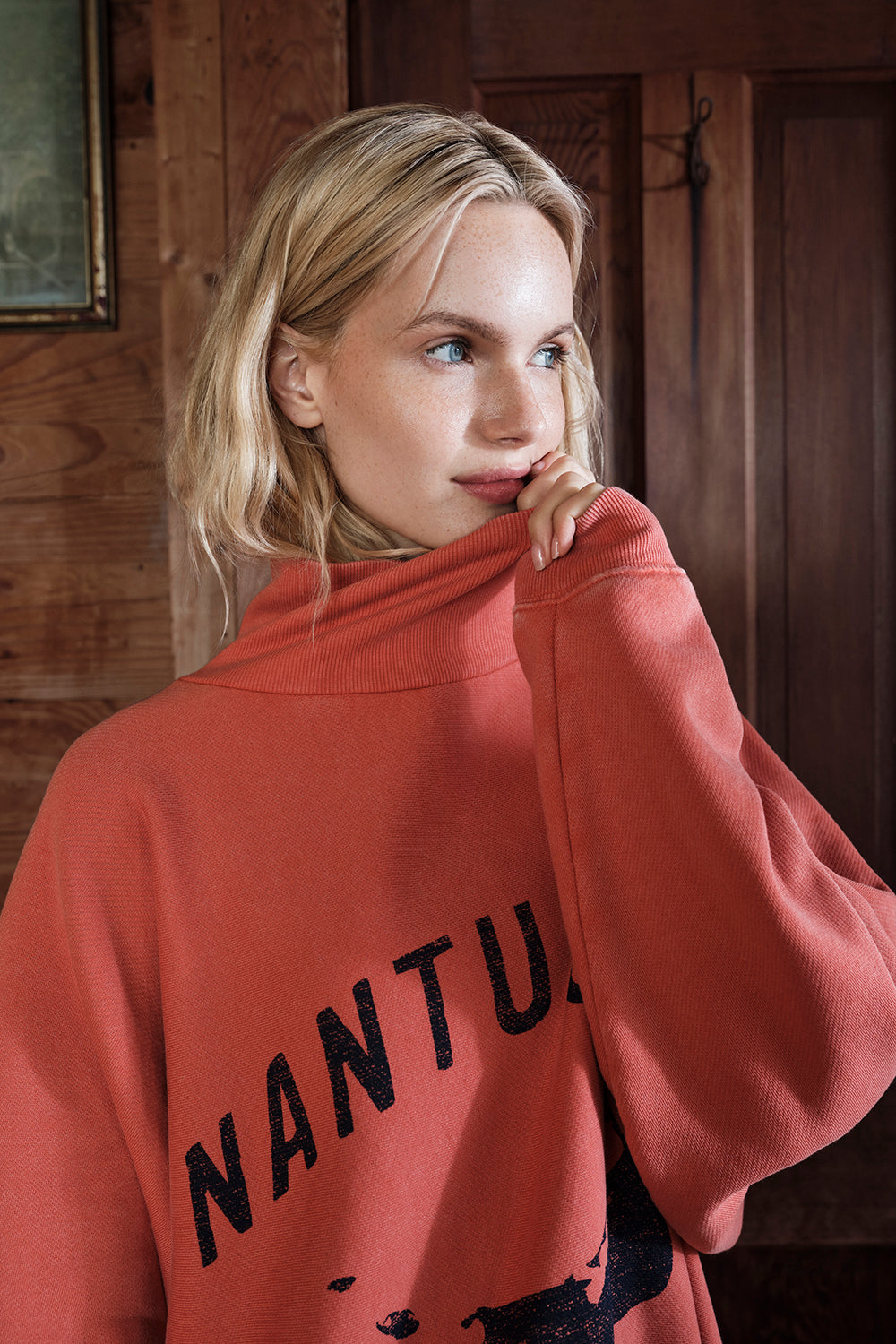 Nantucket Rollneck - Nantucket Red